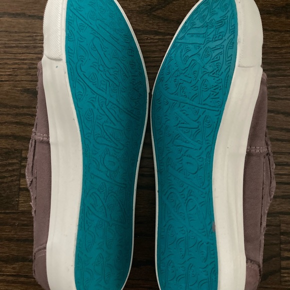 Blowfish Malibu Mauve Sneakers - Picture 2 of 3